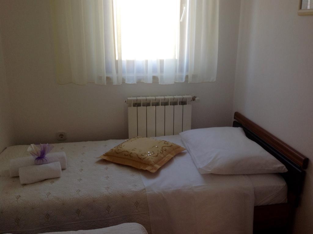Apartments Krizine Umag Chambre photo