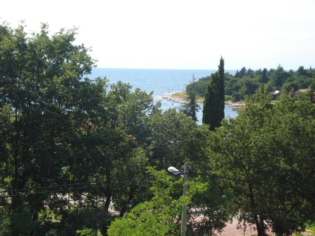 Apartments Krizine Umag Extérieur photo